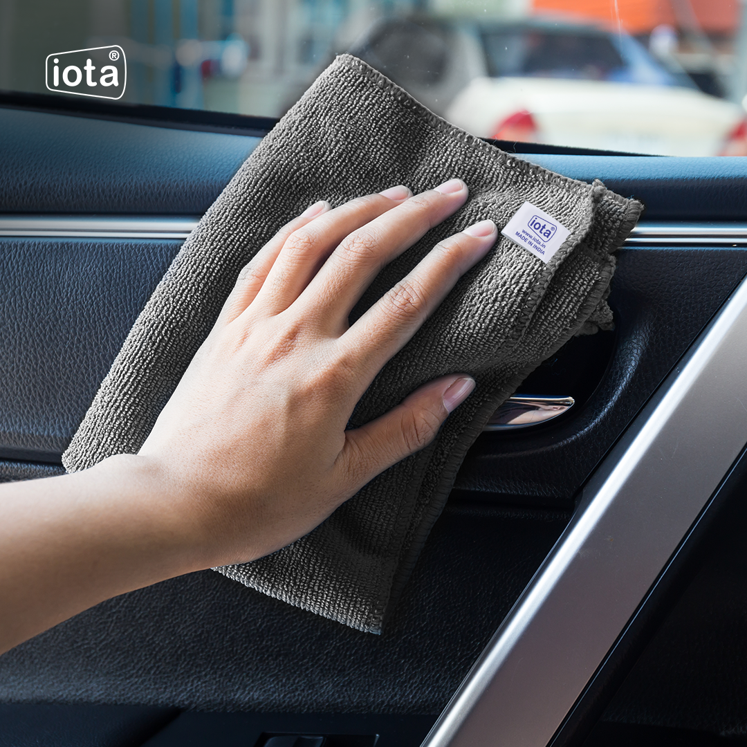 iota Microfiber Cloth 350GSM 40x40cm For Automotive (Pack of-6) IOTA